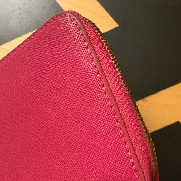 MCM zippy wallet - Picture 11 of 16